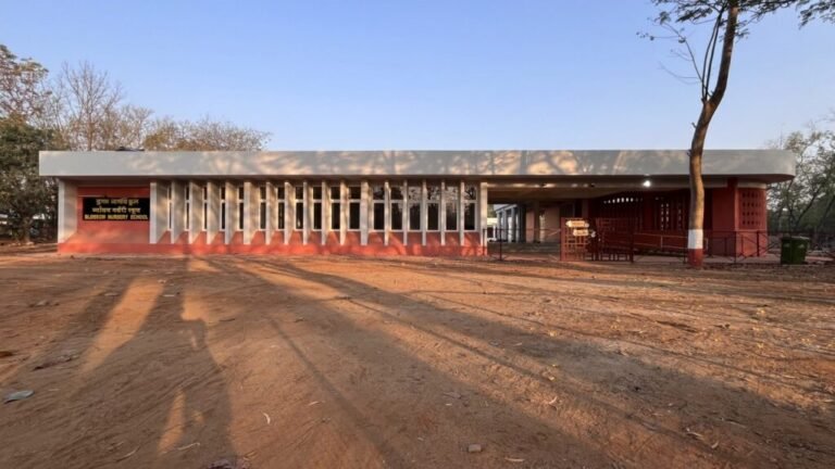 Dónde se encuentra el Colegio N° 36 Dr. Bernardo A Houssay